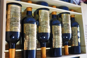 原瓶進口紅酒批發(fā)生意怎樣上手好